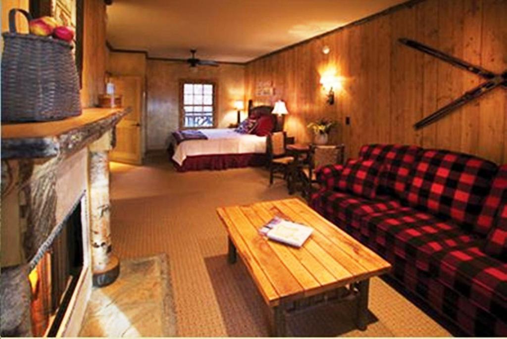 The Lodge At Buckberry Creek Gatlinburg Room photo